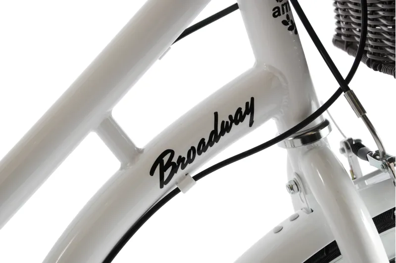Ammaco Broadway Lifestyle Bike White-5